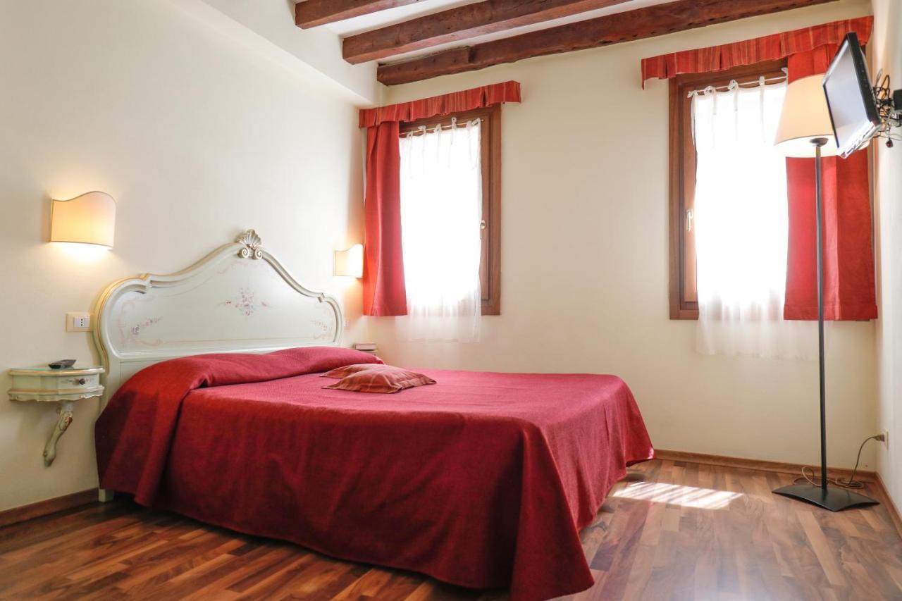Casa Vacanze Angolo 'Sconto Βενετία Εξωτερικό φωτογραφία