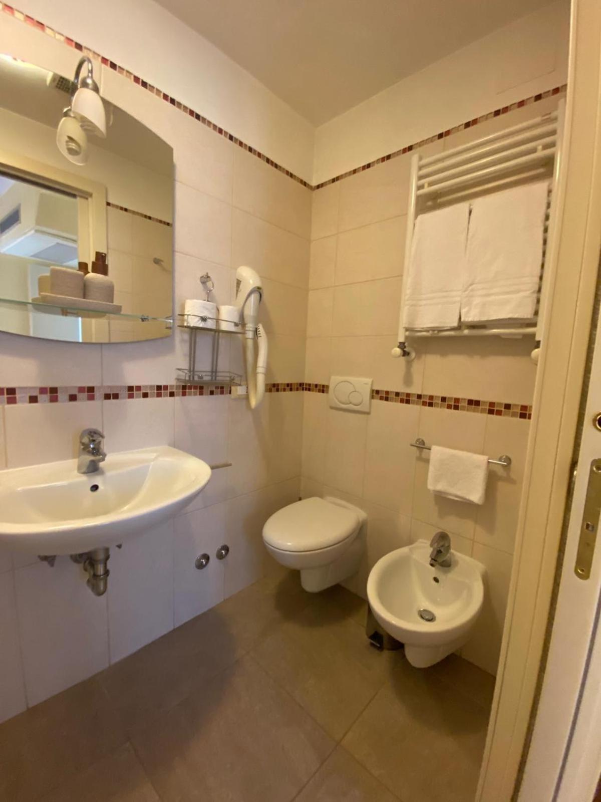 Casa Vacanze Angolo 'Sconto Βενετία Εξωτερικό φωτογραφία