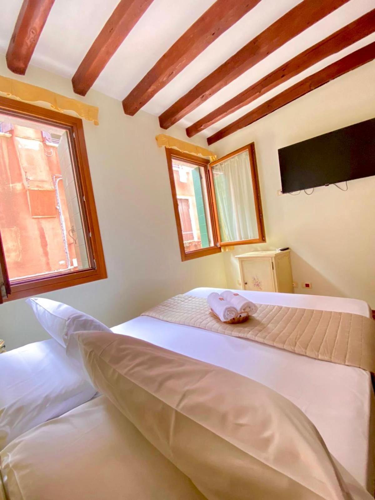 Casa Vacanze Angolo 'Sconto Βενετία Εξωτερικό φωτογραφία